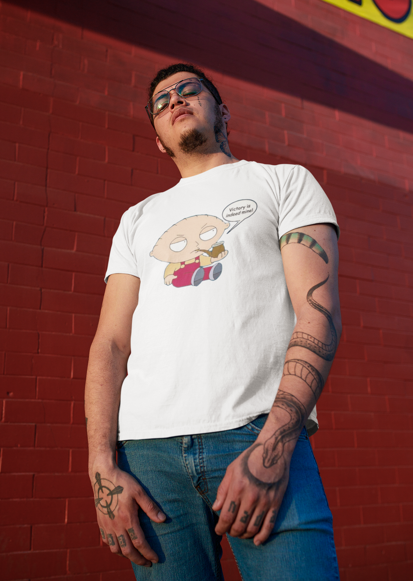 Unisex T-shirt - Family Guy